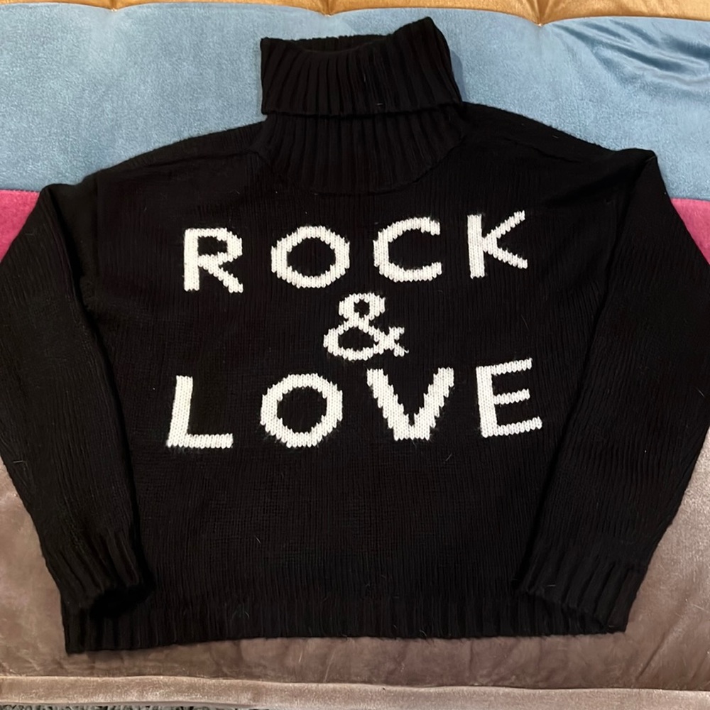 “Rock And Love” black knit sweater